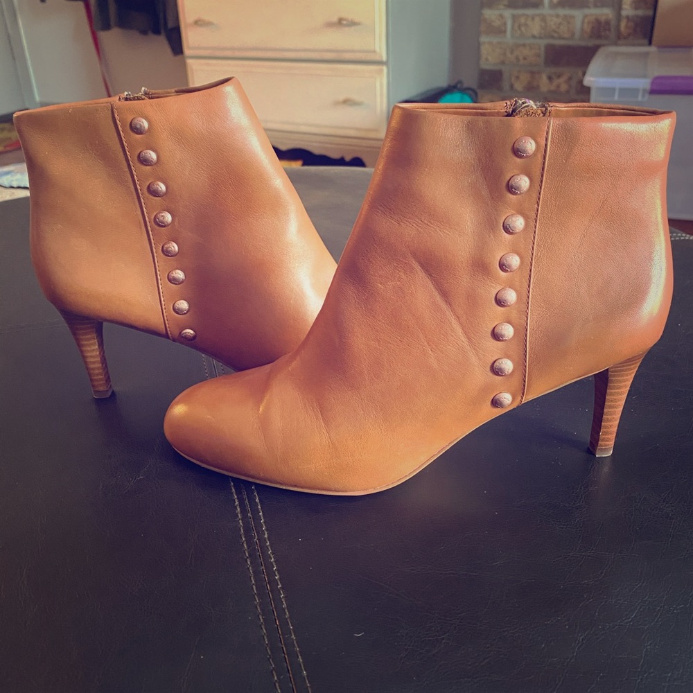 Coach button detail booties